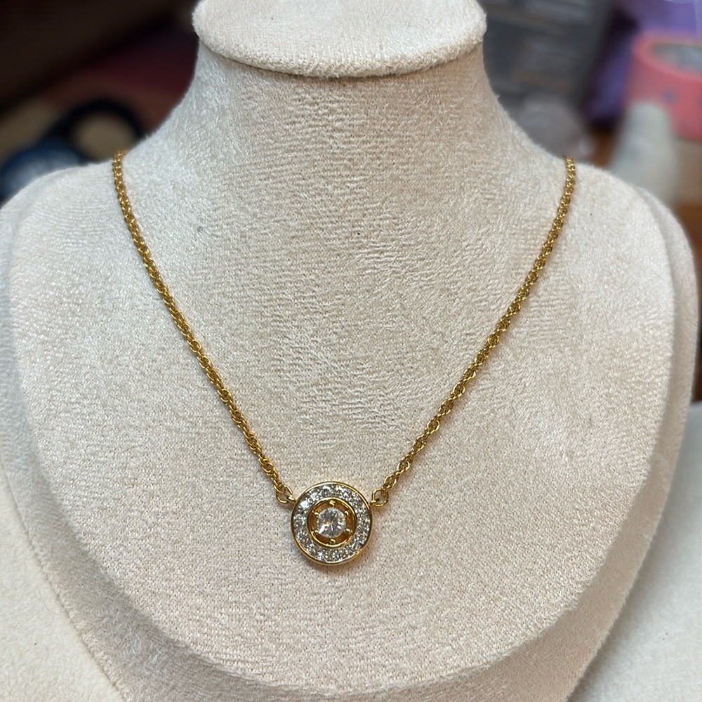 NWOT! Nina Ricci Gold Necklace